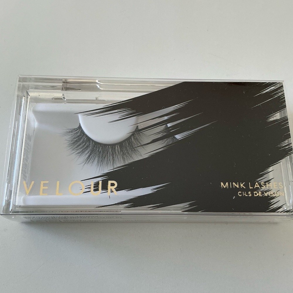 Velour Lashes Bundle - Picture 6 of 9